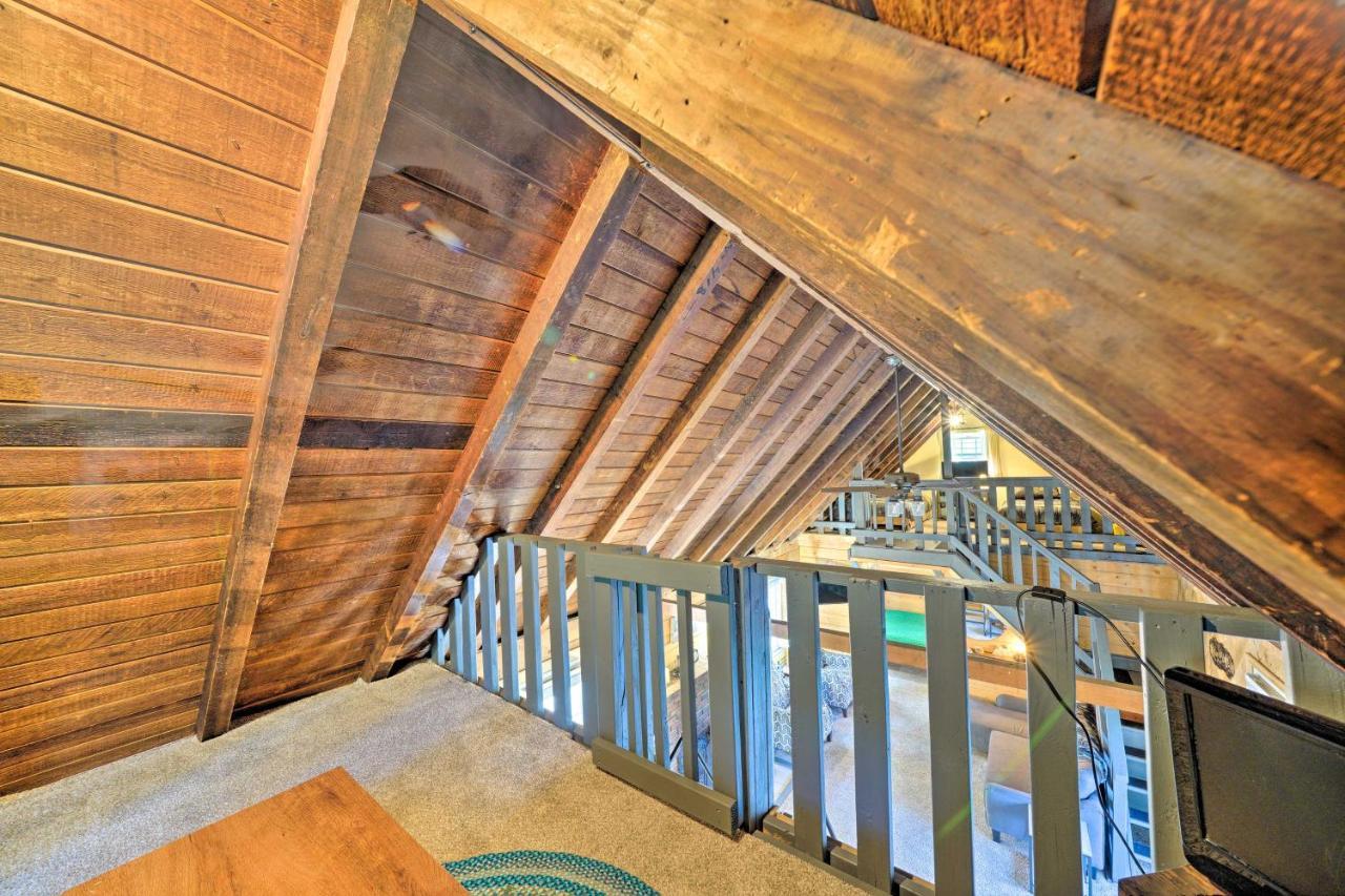 Вілла Crestline Cabin About 1 Mi To Lake, Town, Trails! Екстер'єр фото