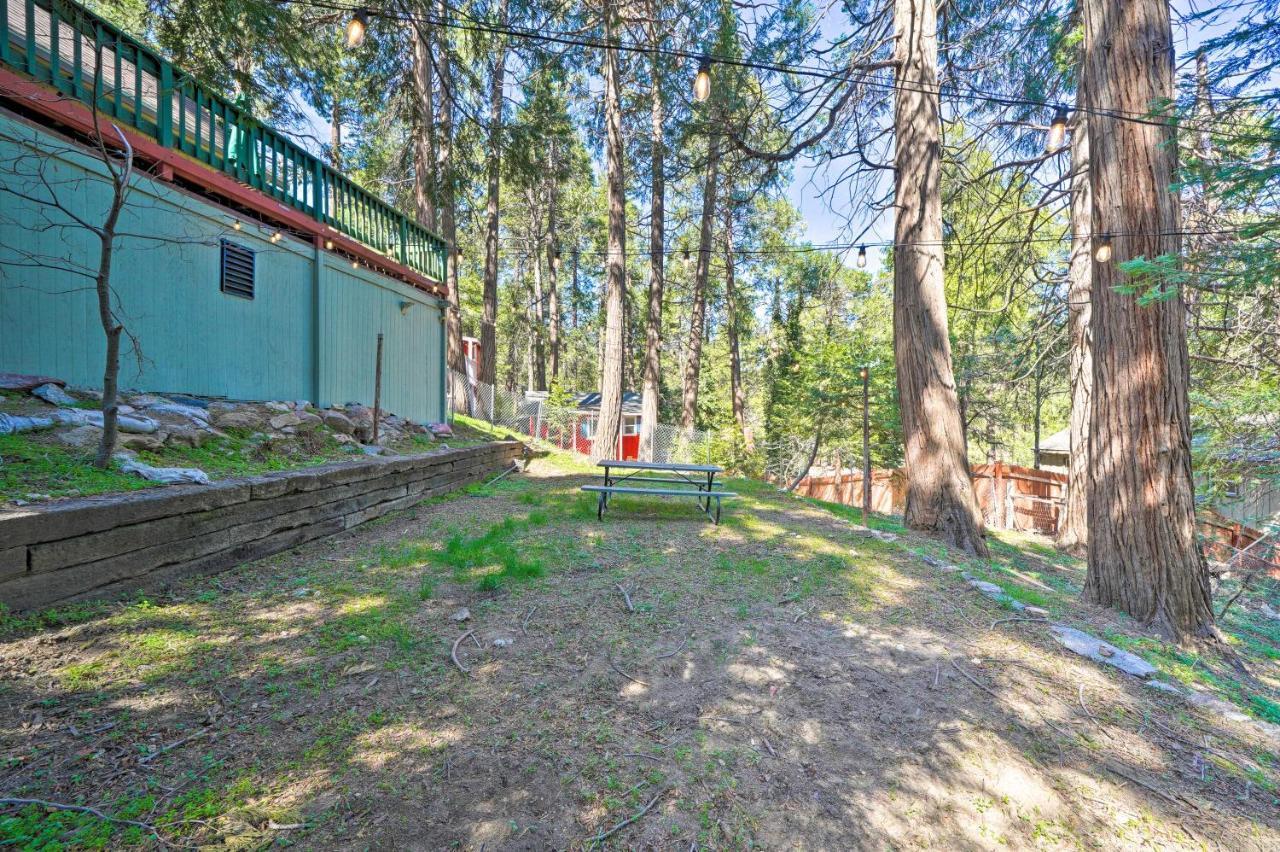 Вілла Crestline Cabin About 1 Mi To Lake, Town, Trails! Екстер'єр фото